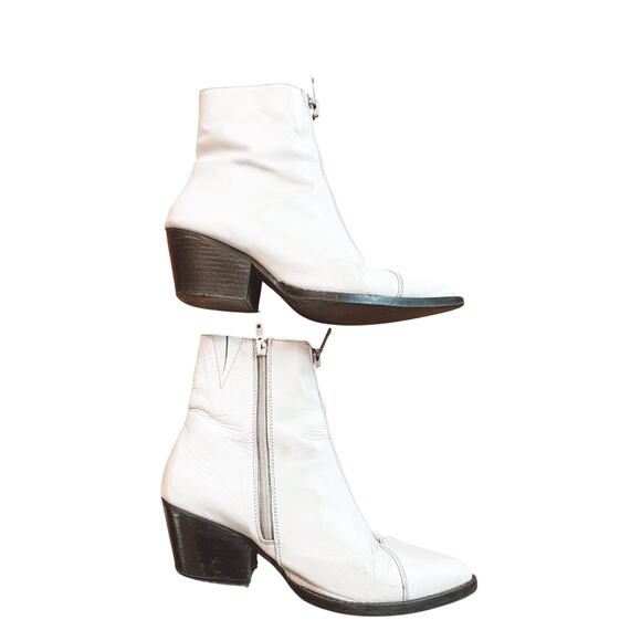 Jeffrey Campbell Landyn Zip Front Bootie Size 8 - Picture 4 of 9